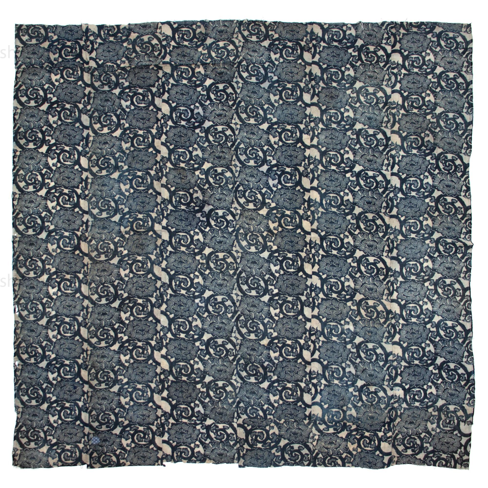 Katazome Futonji -Japanese Indigo Futon Cover with Botan Motif - Image 2