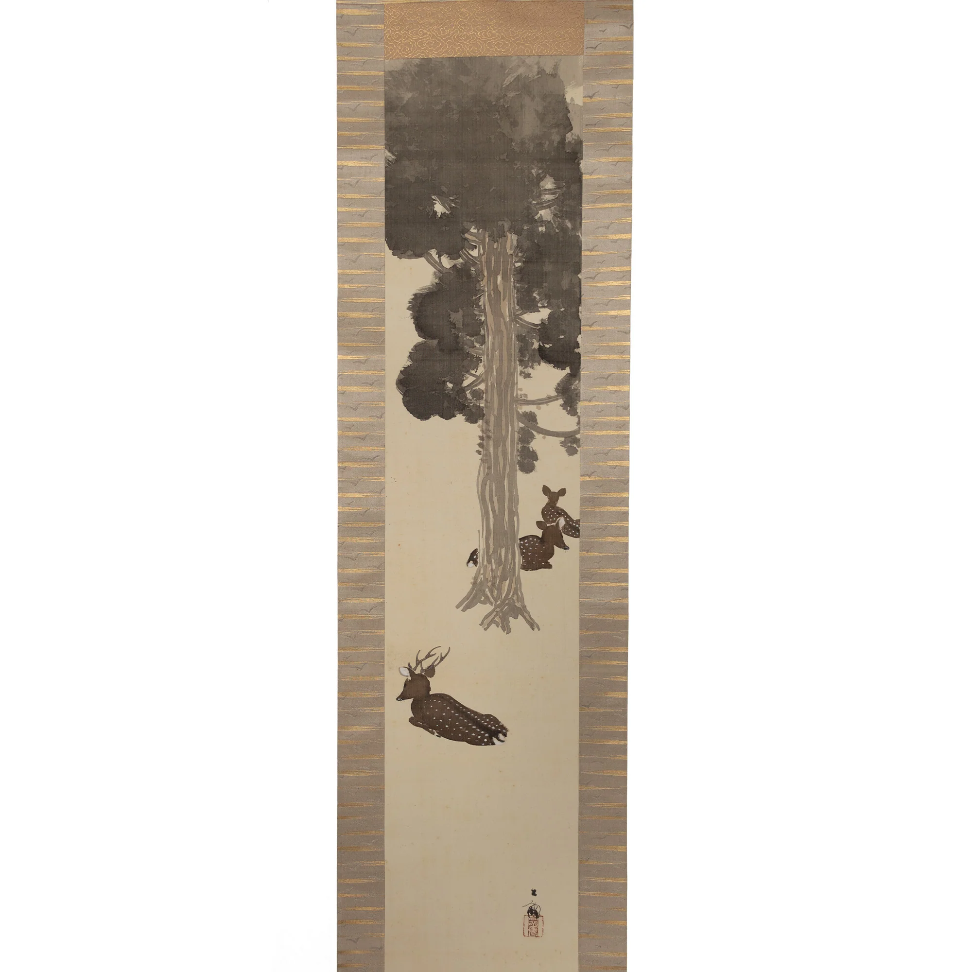 Pair of Scrolls Depicting Birds on a Torii Gate & Deer in the Shade of a Tree - Image 5