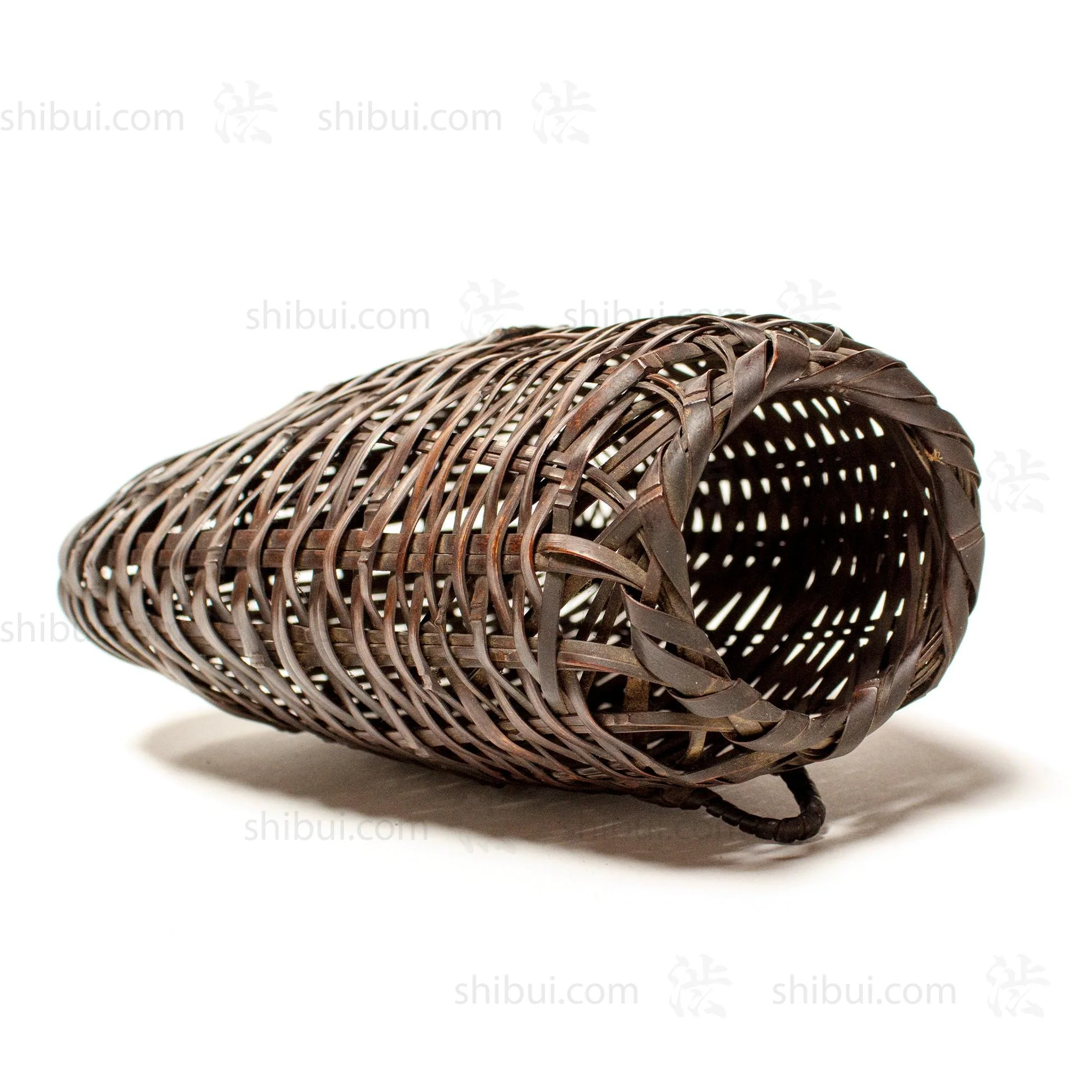 Signed Wall Basket by Chikuunsai I - Image 8